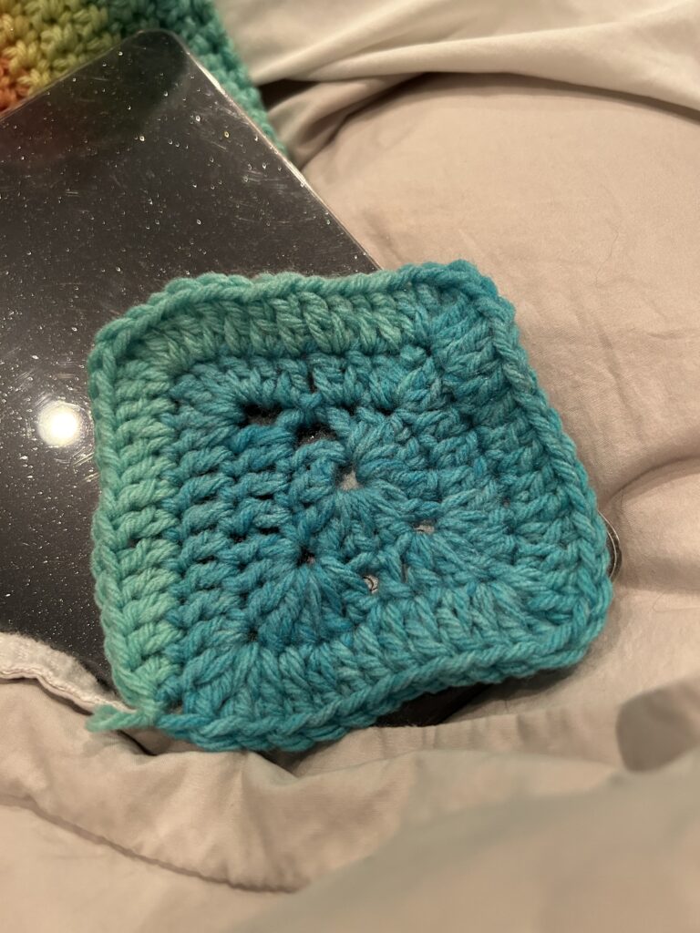 Blue/aqua granny sqare